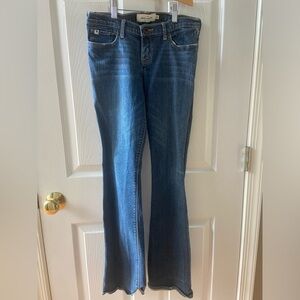 Boot cut jeans
